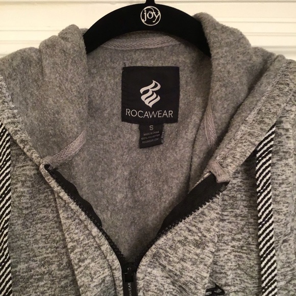 Rocawear Tops - 🌟2/$20🌟 Rocawear Hoodie